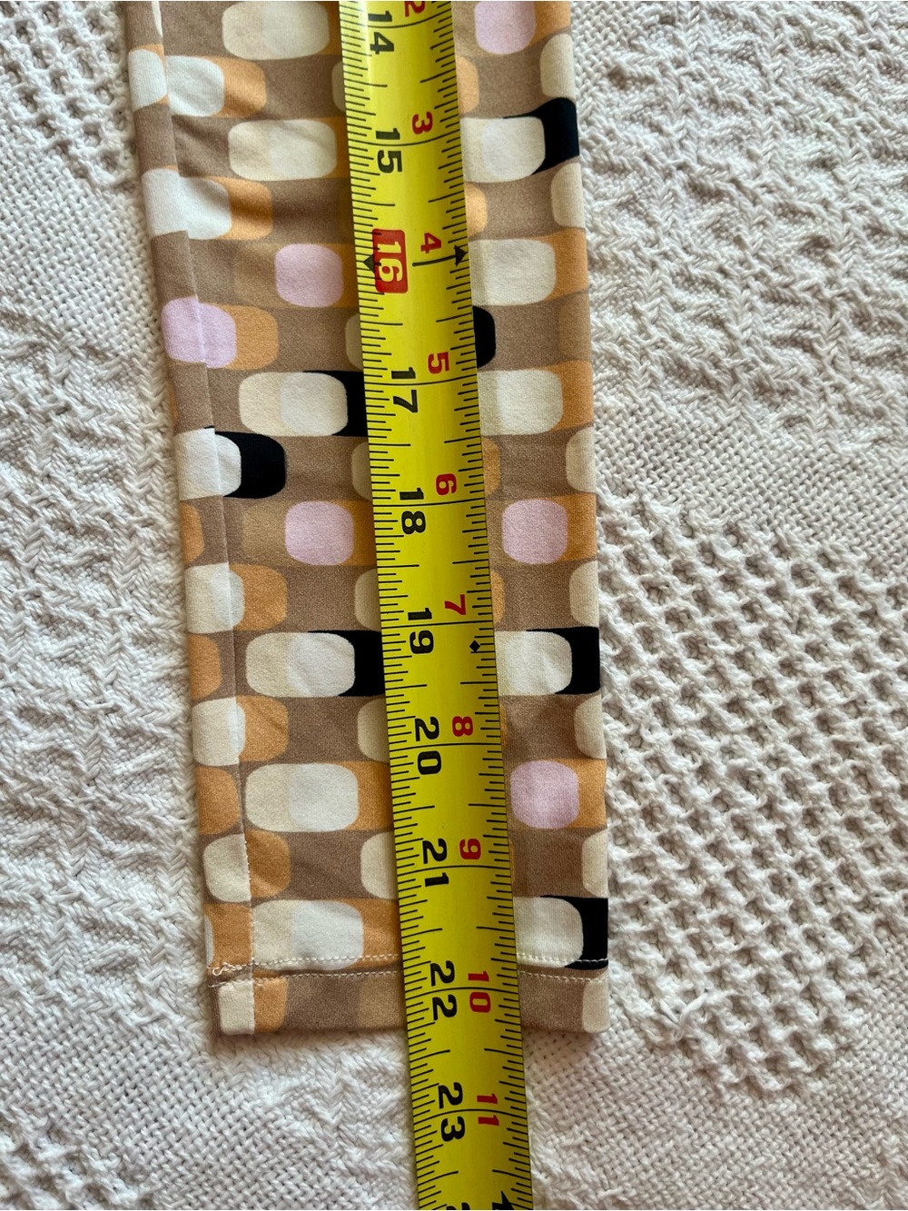 St. John Geometric Ovals Lozenges Print Turtleneck Long Sleeve Tee in Peach Pink - Picture 11 of 12